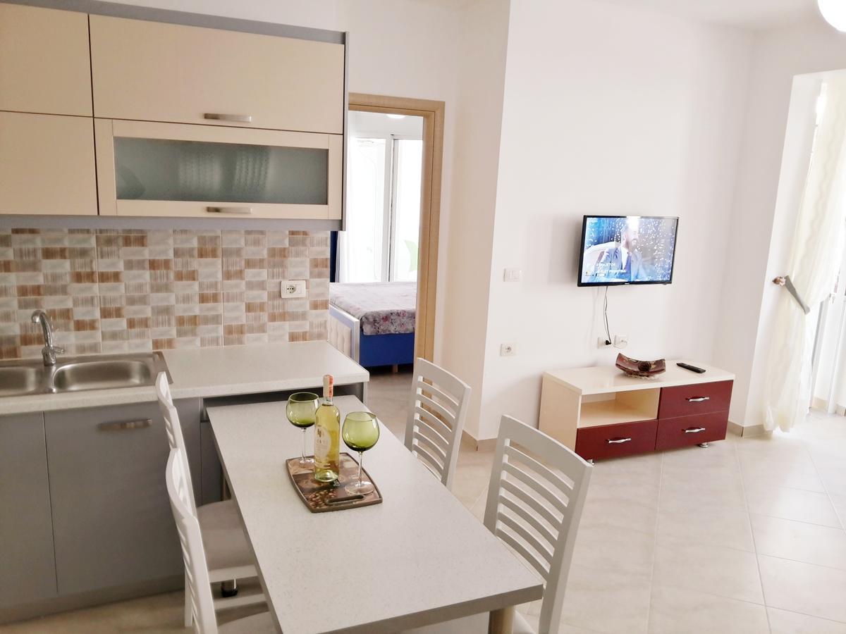 Saranda Apartments Buitenkant foto